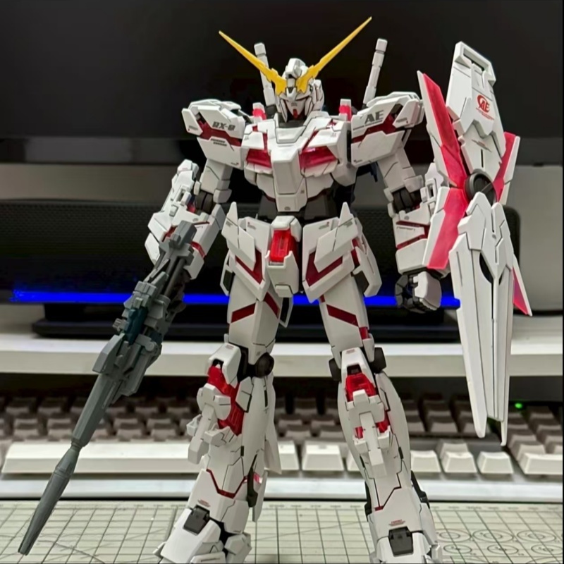 Assembled  Model HG Unicorn 1/ - Model Kit Pg avis et prix