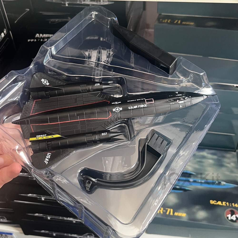 1:144 Scale US SR71 SR-71 Blac - Model Kit Aircraft avis et prix
