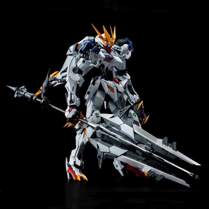 【IN STOCK】LUNAVOR MG 1/100 Wol - Model Kit Fenrir avis et prix