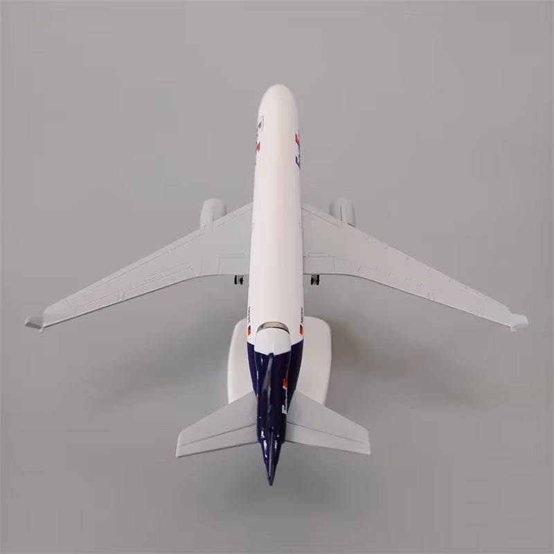Airplane Model 20cm Air Fedex  - Model Kit Ixchel avis et prix