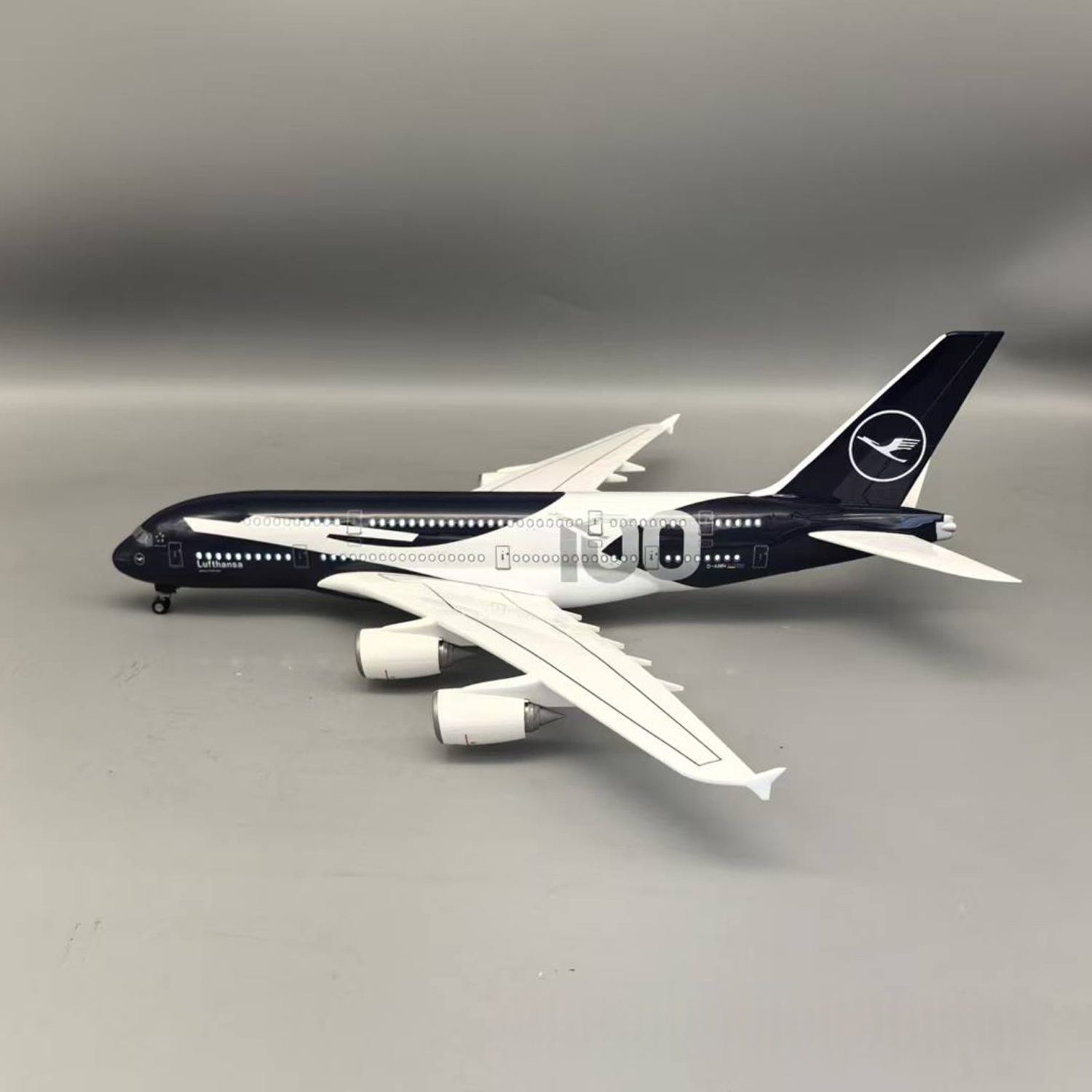 New 45cm Lufthansa A380 100 Ye - Model Kit Ixchel avis et prix