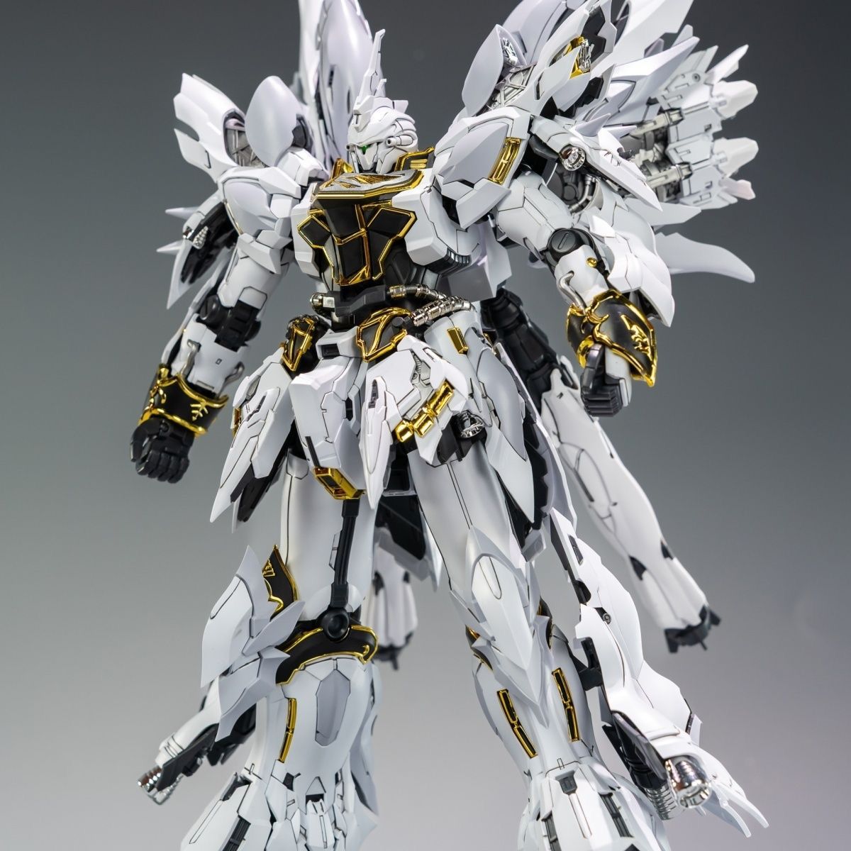 In Stock Comet Model 1/100 Mg  - Model Kit Fenrir avis et prix