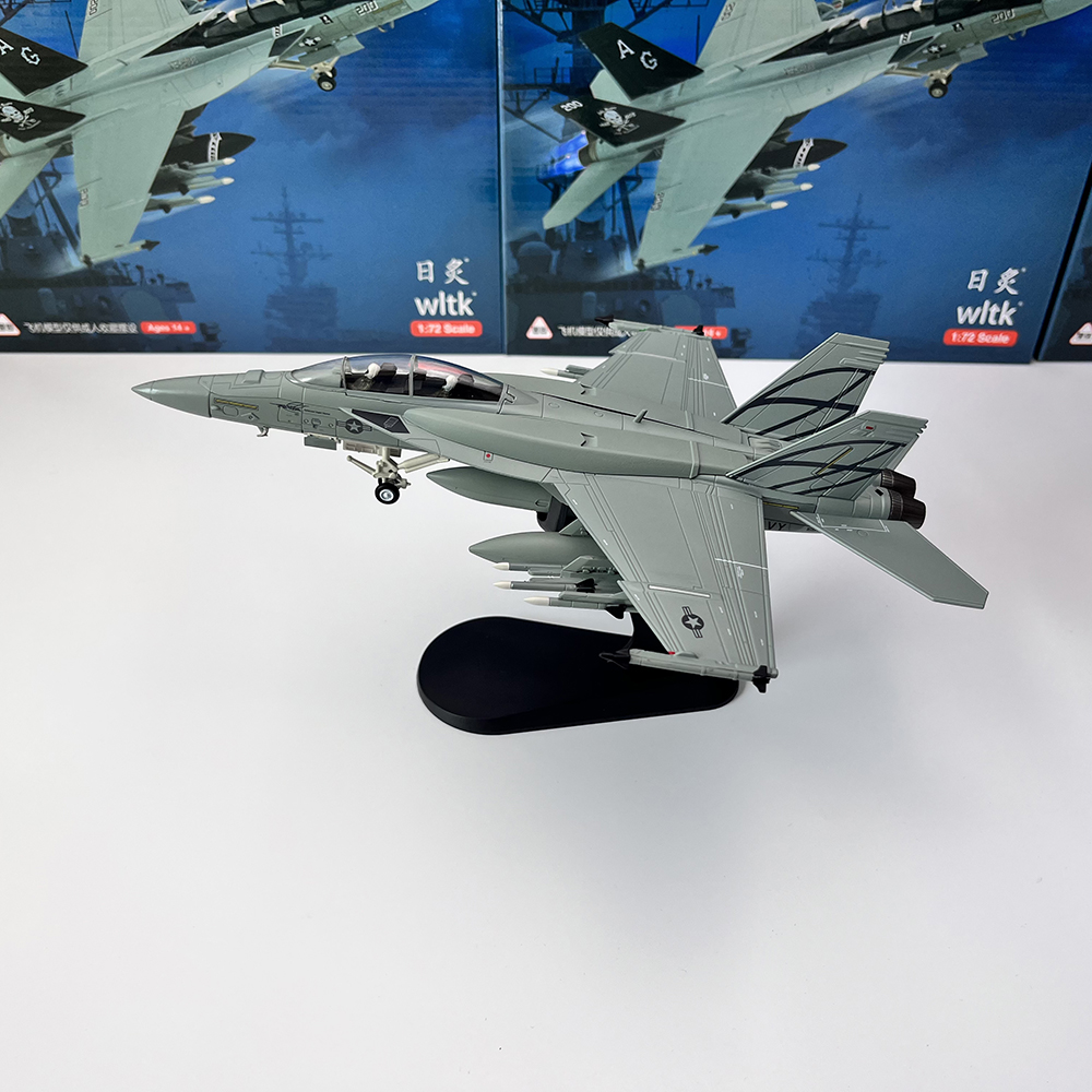 1/72 Scale U.S. F/A-18F Hornet - Model Kit Aircraft avis et prix