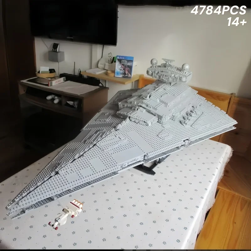 Large Star Destroyer Space War - Model Kit Kyogre avis et prix